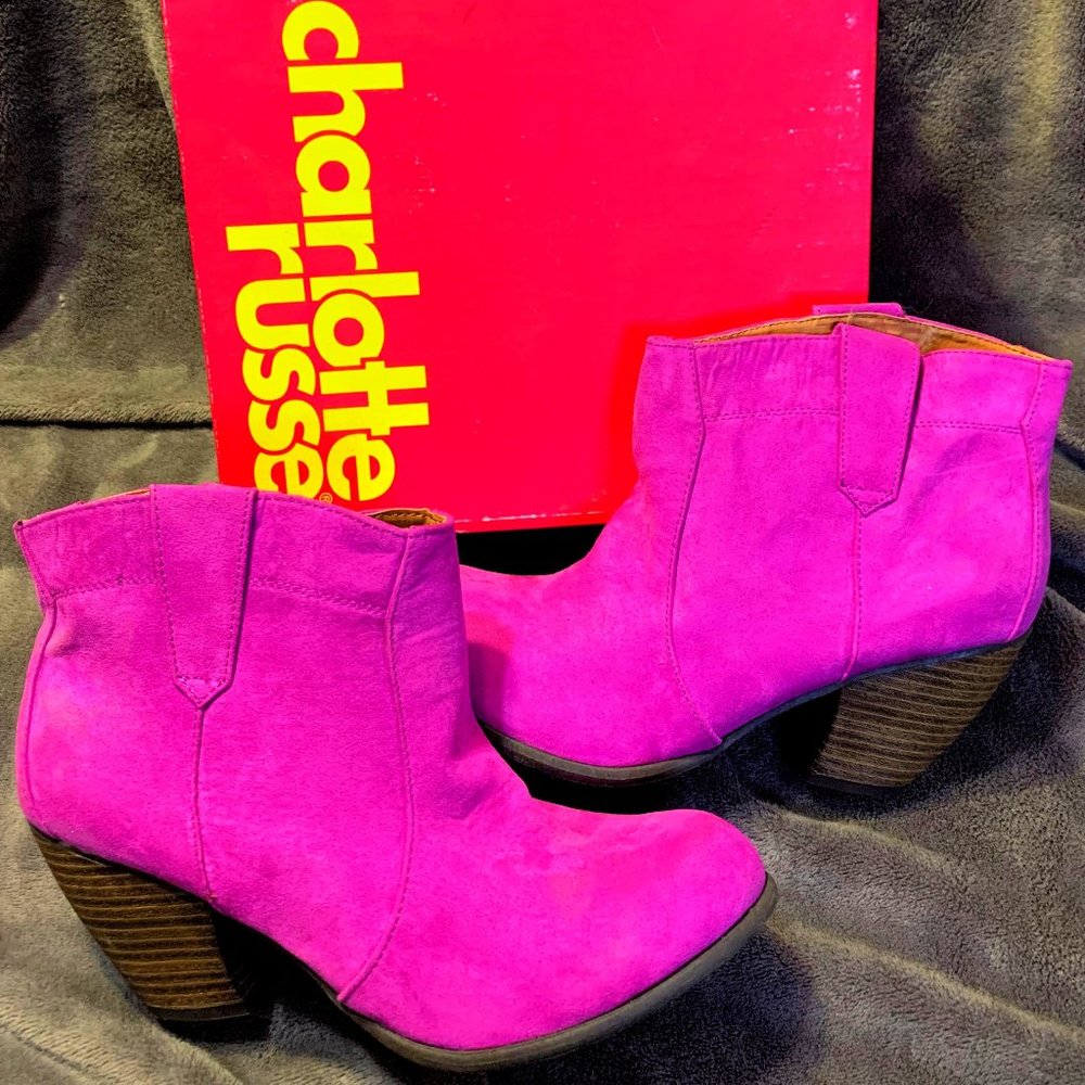 NEW with Box Charlotte Russe Light Purple Ankle Boots size 8